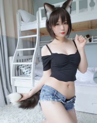 出差被未婚夫上司连续