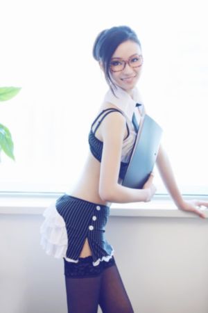 韩国三级女学生3